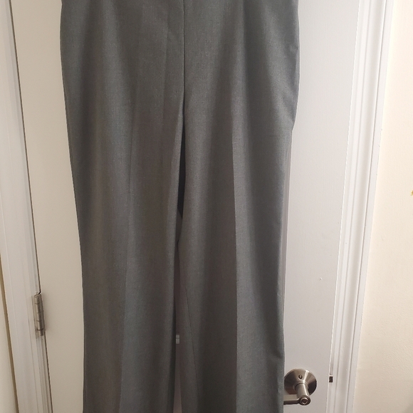 Bundle Only: Talbots Women's Pants Size 10 P Gray Business Classic wide legs. - Picture 13 of 14